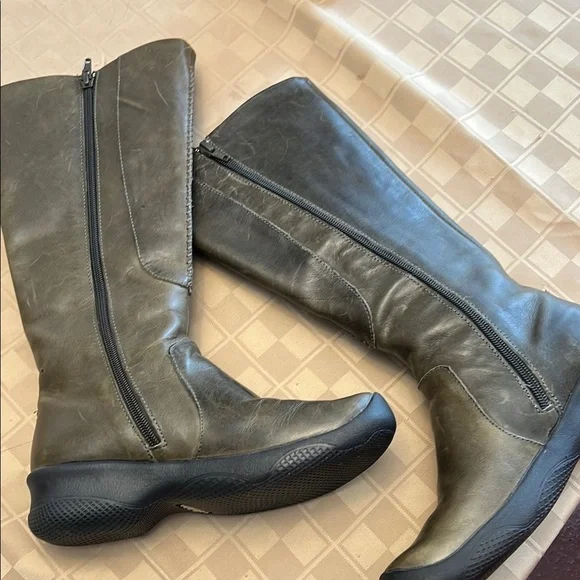 Keen Bern Baby Bern Waterproof Riding Boots - Picture 6 of 8